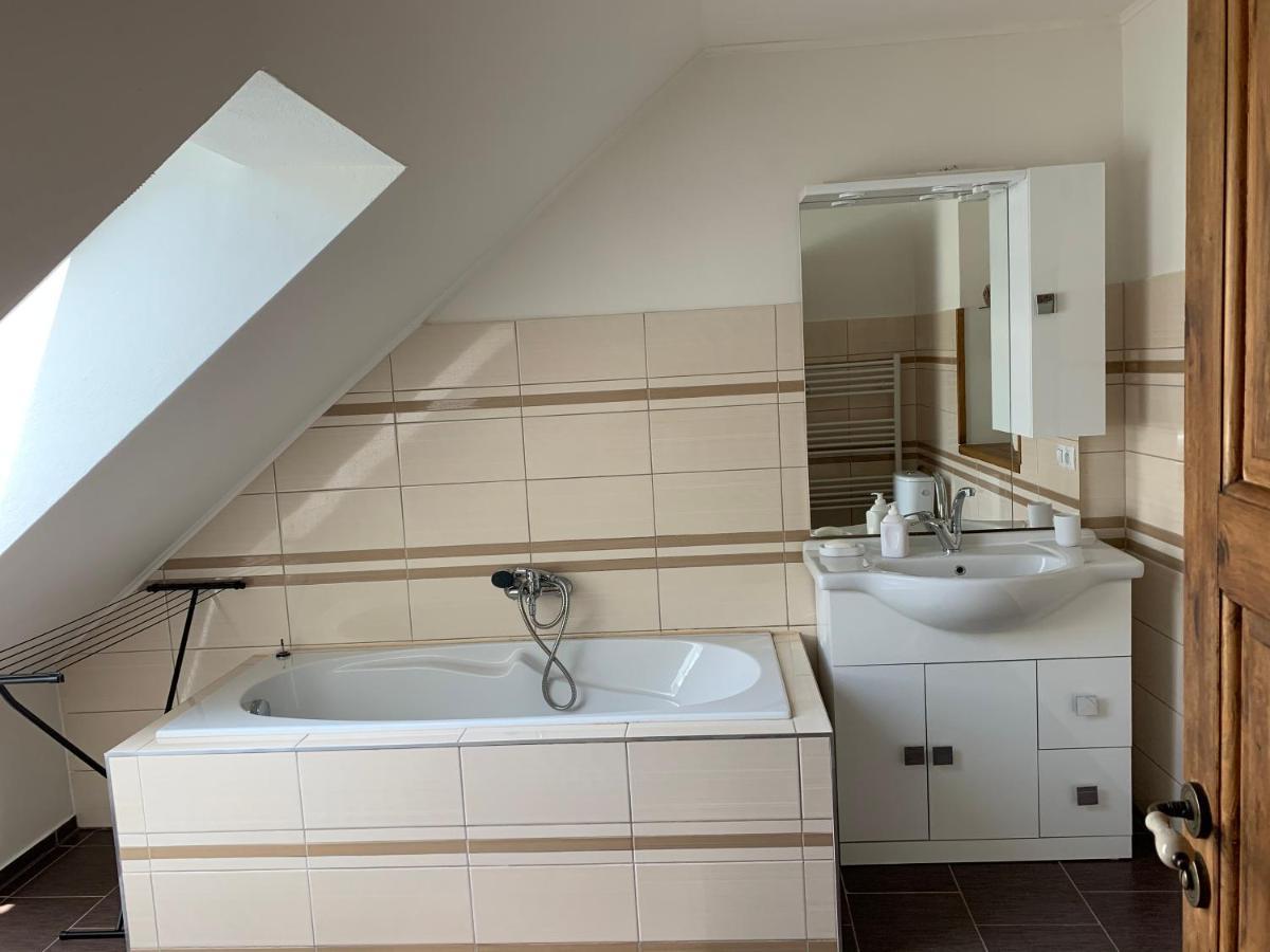 Apartman Stodola Chodová Planá Zewnętrze zdjęcie